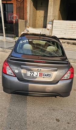 نيسان فيرسا